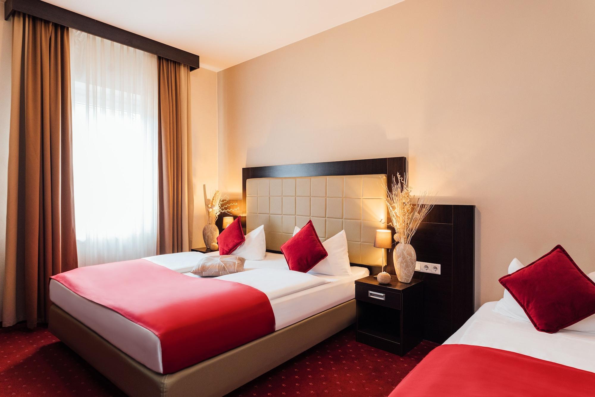 Hotel Savoy Hamburg Exterior photo